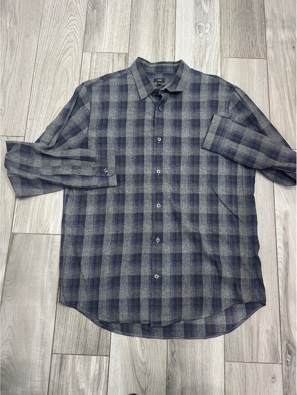 Vince Men's Large Plaid Button-Up Shirt